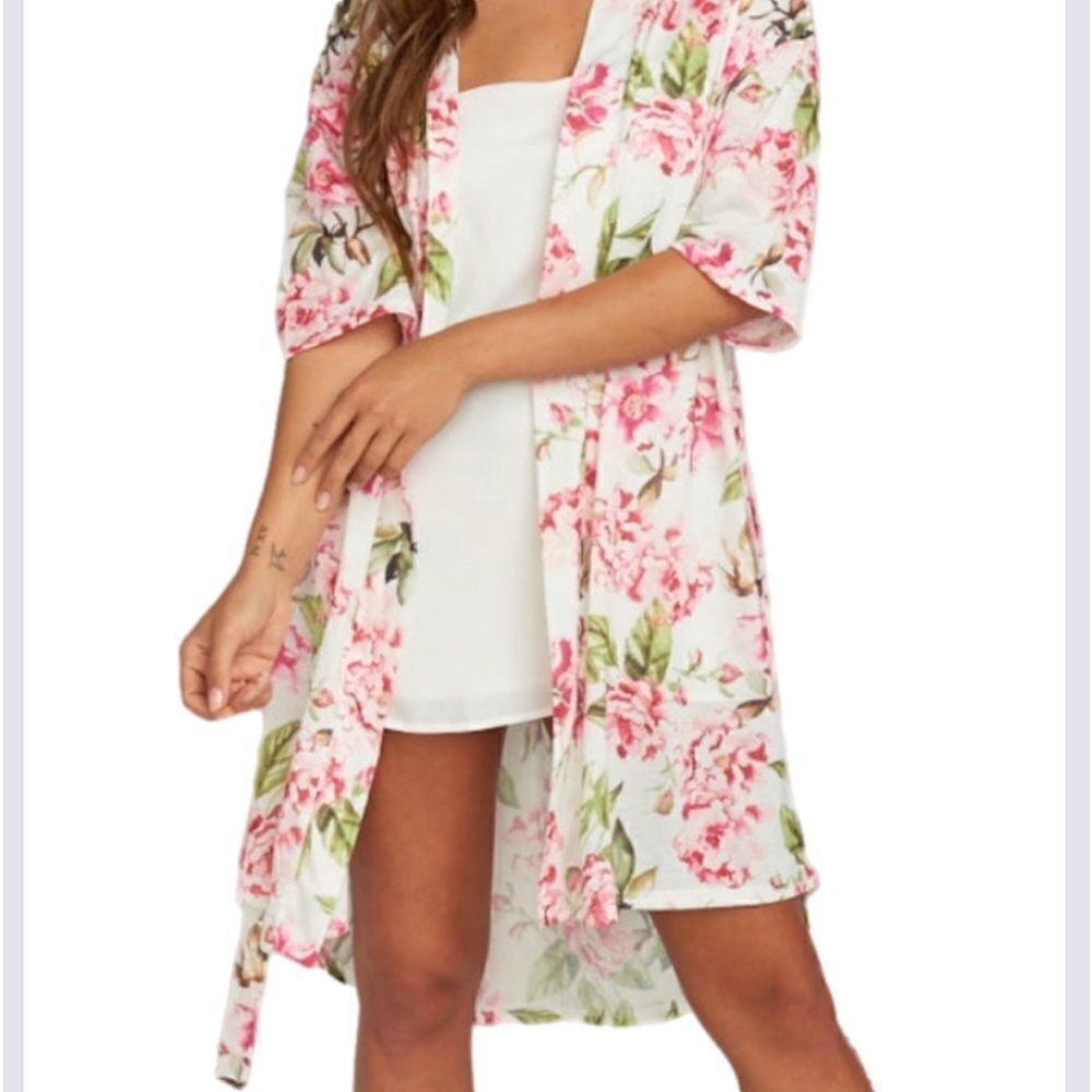 Show Me Your Mumu Brie Floral Robe Size OS